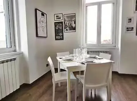 Comfort & Space With Parking Near Center