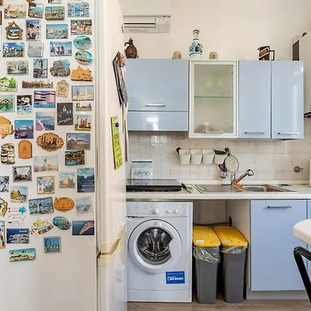 Comfort & Space With Parking Near Center *
