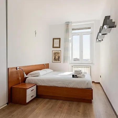 Comfort & Space With Parking Near Center Trieste