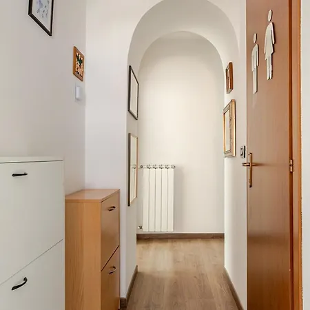 Comfort & Space With Parking Near Center Διαμέρισμα Τεργέστη
